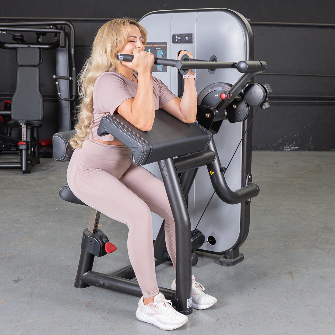 Muscle D Fitness Vogue Biceps & Triceps Combo — 200 lb Selectorized, Commercial Grade