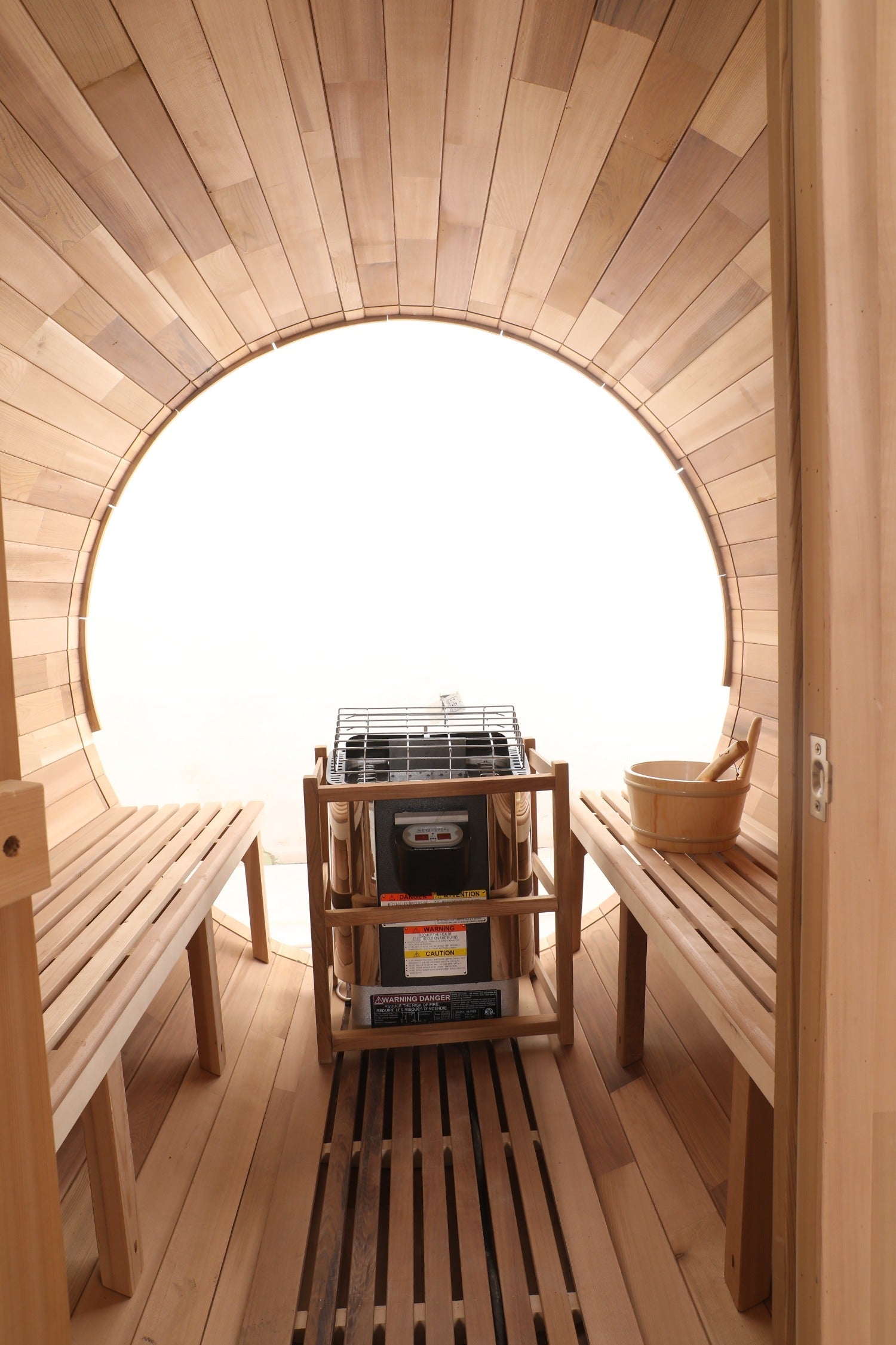 Blisspod Prague | Canadian Red Cedar Outdoor Barrel Sauna | Full Glass Back | 4 or 6 Person | 6000W