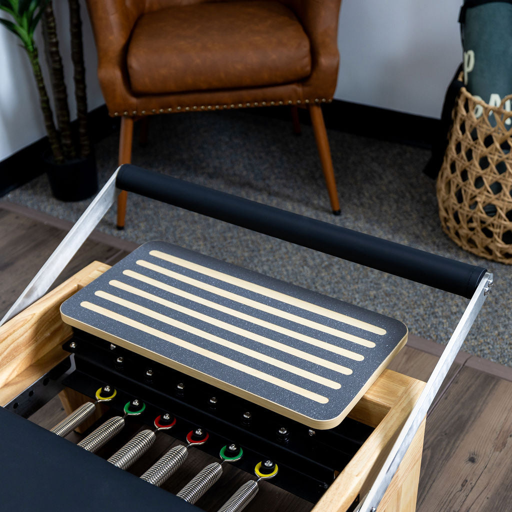 Nano Pro Max  Studio Pilates Reformer - RE01