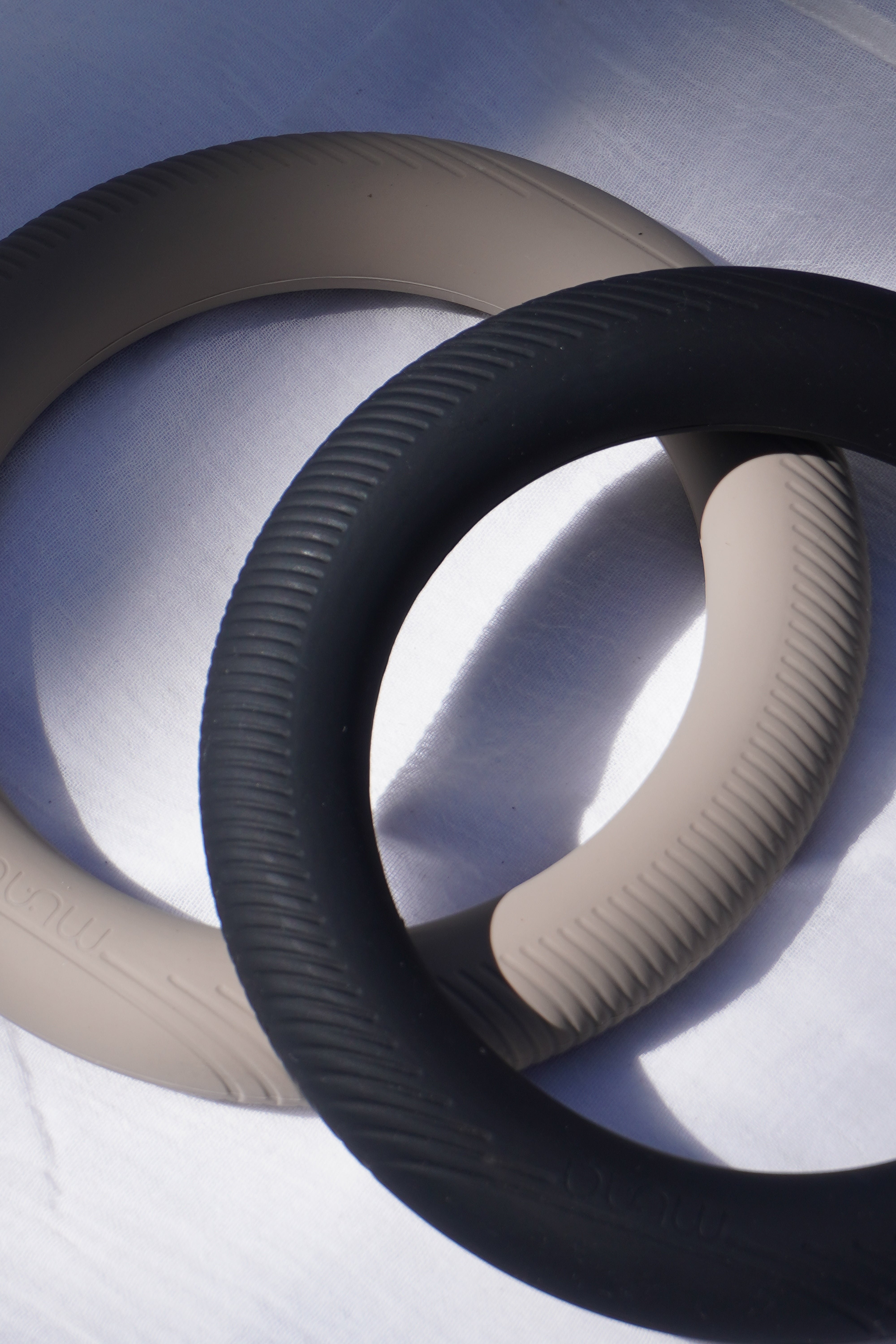 Dumbbell Ring | Silicone & Cast Iron | Multi-Grip | Pilates, Barre & Toning