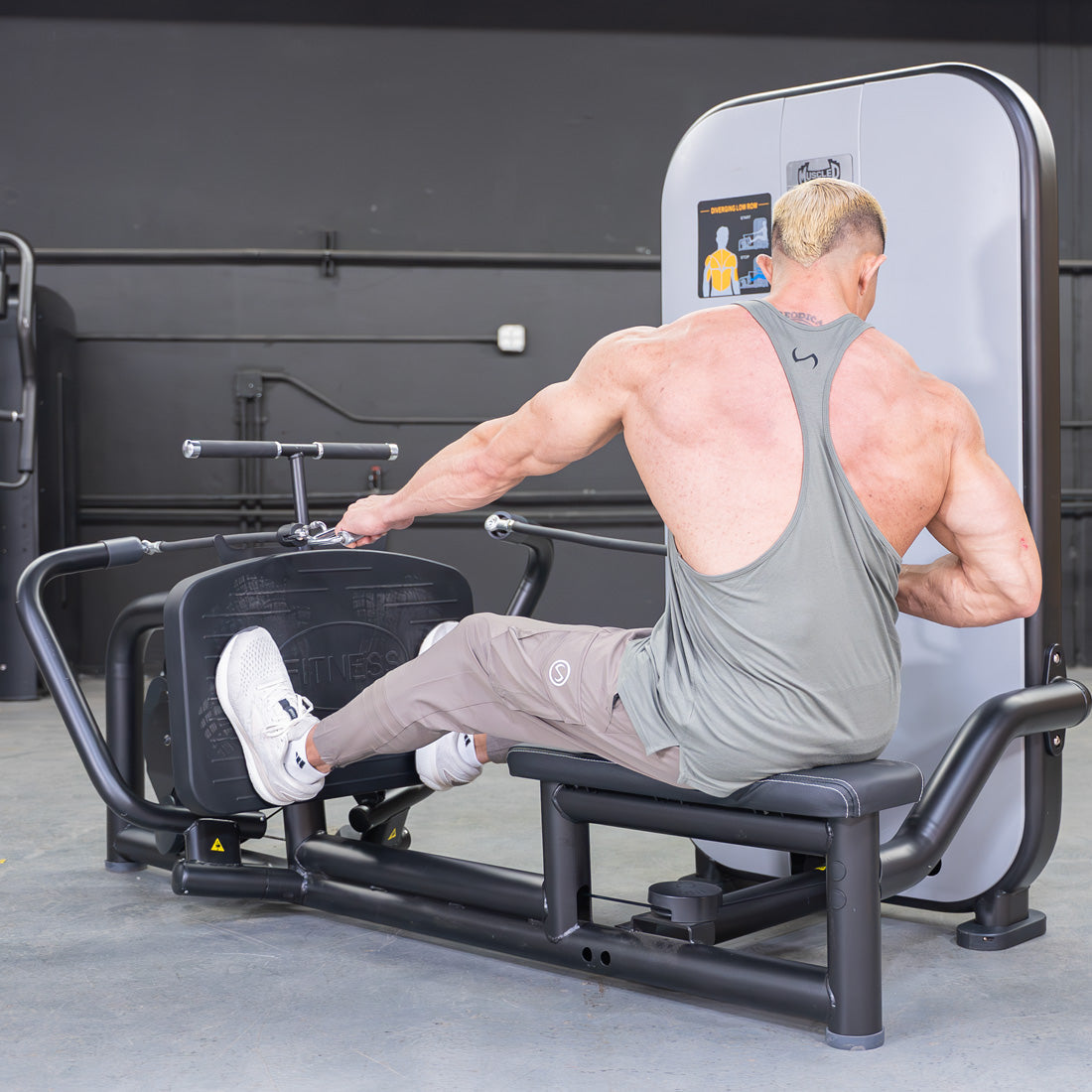 Vogue Diverging Low Row Muscle D Fitness